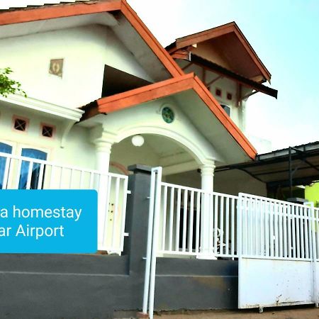 Almira Homestay Near Airport จัมบี ภายนอก รูปภาพ